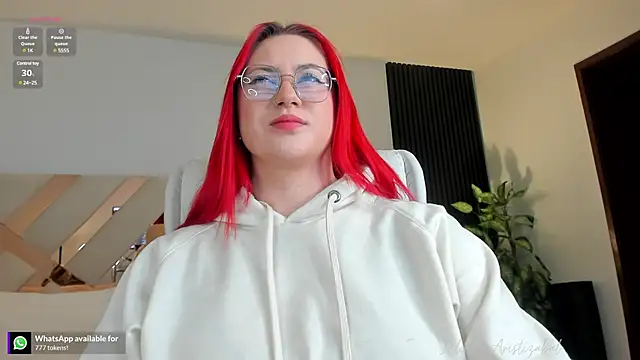 Snapshot of miss_julietaa chatting on 01.25.25 miss julietaa online show from 01.25.25