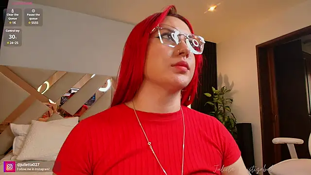 Snapshot of miss_julietaa chatting on 01.29.25 miss julietaa online show from 01.29.25