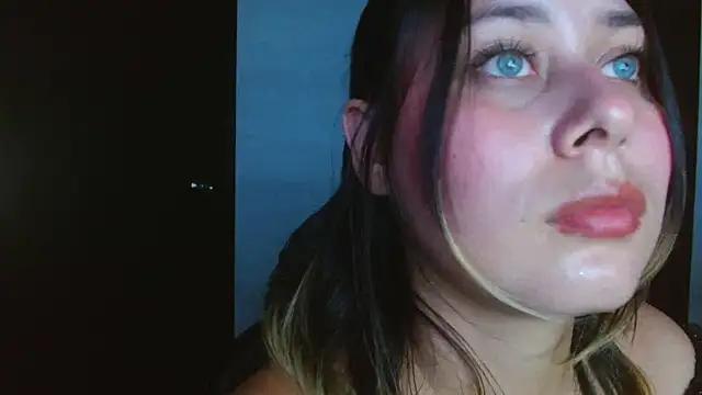 Snapshot of pamela_fox03 chatting on 10.20.25 pamela fox03 online show from 10.20.25