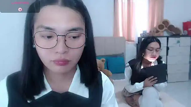 zhaviahale21 online show from 07.25.26