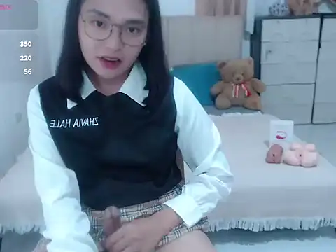 zhaviahale21 online show from 08.05.26