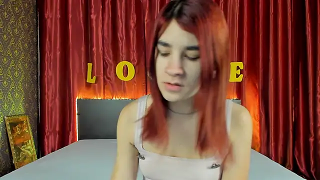  Polly Love  online show from 02.21.25