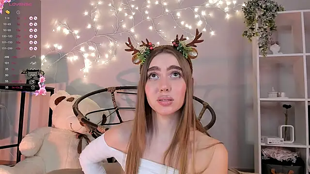 Lili Roze  online show from 12.27.24