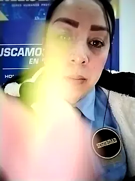 Snapshot of SAMANTHA-16_ chatting on 04.15.26 SAMANTHA-16 online show from 04.15.26