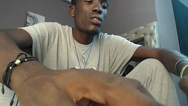 Snapshot of chombo_ath chatting on 01.10.25 chombo ath online show from 01.10.25