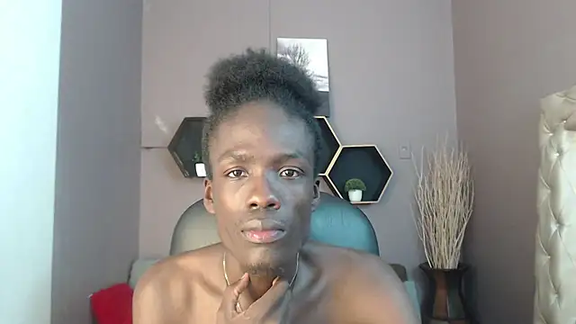 Snapshot of chombo_ath chatting on 01.19.25 chombo ath online show from 01.19.25
