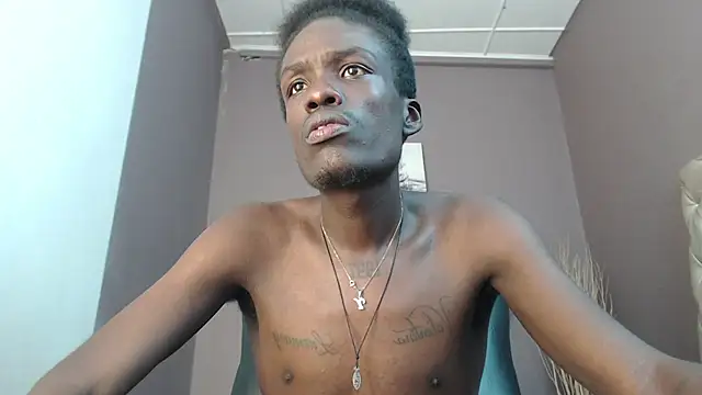 Snapshot of chombo_ath chatting on 01.25.25 chombo ath online show from 01.25.25