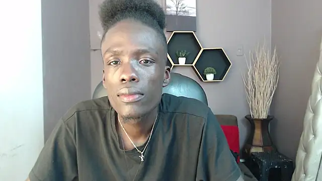 Snapshot of chombo_ath chatting on 02.02.25 chombo ath online show from 02.02.25
