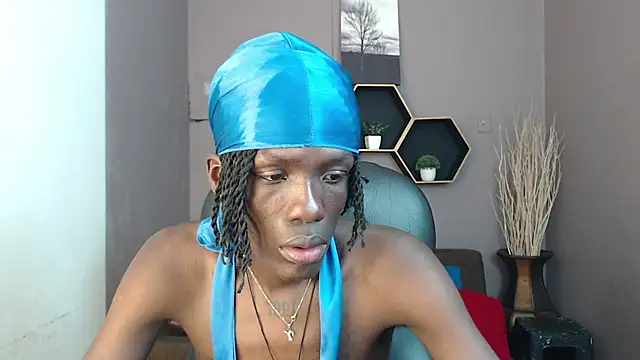Snapshot of chombo_ath chatting on 03.13.25 chombo ath online show from 03.13.25