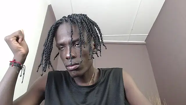 Snapshot of chombo_ath chatting on 03.18.25 chombo ath online show from 03.18.25