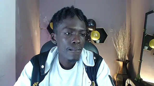 Snapshot of chombo_ath chatting on 09.09.25 chombo ath online show from 09.09.25