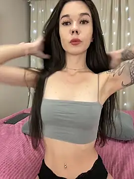 Vika Gray online show from 10.22.25