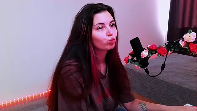 peaachybabe   online show from 09.12.25