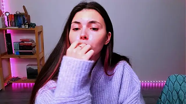 peaachybabe   online show from 09.24.25