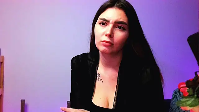 peaachybabe   online show from 10.28.25