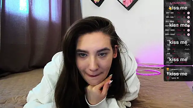 Snapshot of Holly_Molii chatting on 02.09.25 Holly Molii online show from 02.09.25