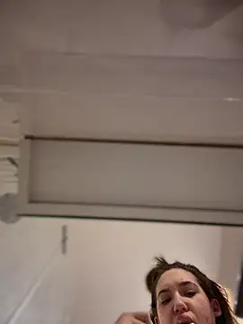 Snapshot of Holly_Molii chatting on 03.16.25 Holly Molii online show from 03.16.25