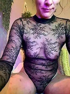 Naughty pussy2cum online show from 10.07.25