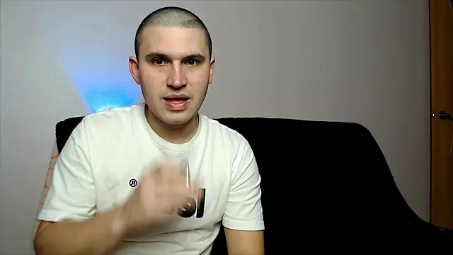 Snapshot of SweetSSSdreamS chatting on 12.05.24 SweetSSSdreamS online show from 12.05.24