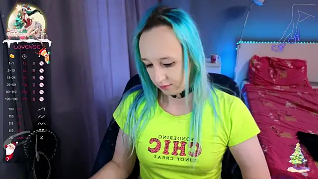 SexyTrixyLove online show from 12.13.24