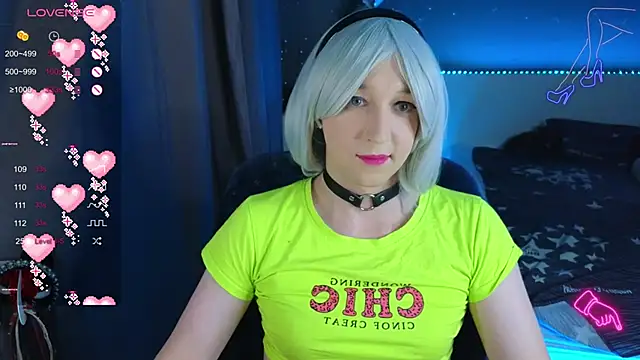 SexyTrixyLove online show from 02.05.25