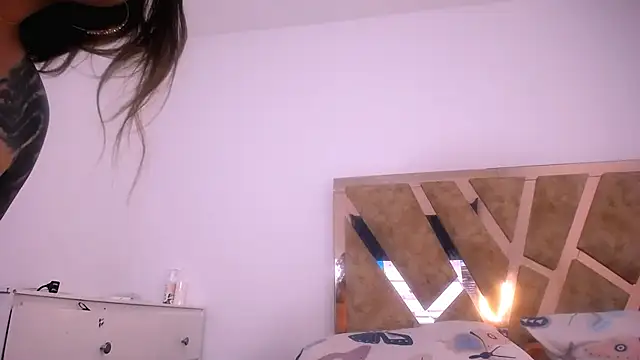 hannamour online show from 12.16.25