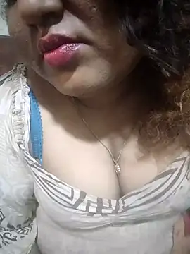 Snapshot of Aranyagril chatting on 10.12.25 Aranyagril online show from 10.12.25