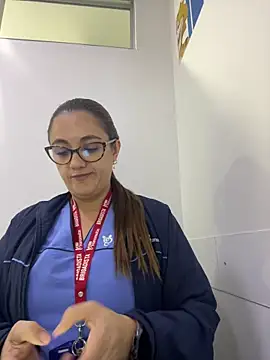 Snapshot of Shianrose chatting on 11.12.25 Shianrose online show from 11.12.25