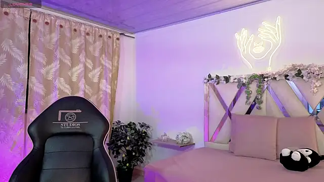 hina tay online show from 04.09.26