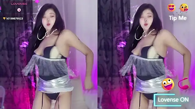 Snapshot of Bunny_Tutu chatting on 03.15.25 Bunny Tutu online show from 03.15.25