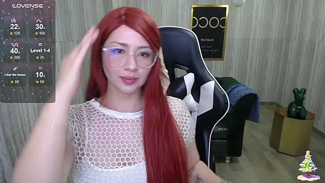 Snapshot of Rachel_t_ chatting on 12.14.24 Rachel t  online show from 12.14.24