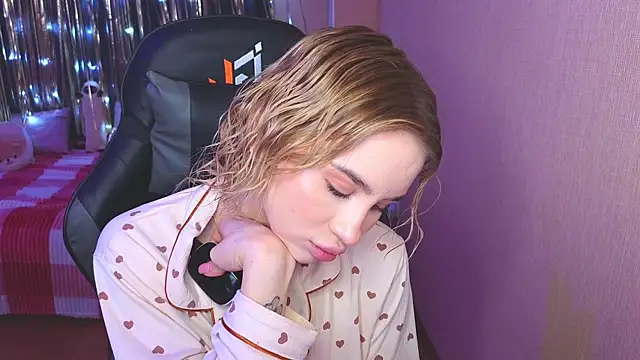 doll barbieee online show from 02.05.25