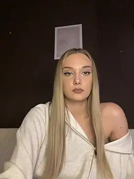 Snapshot of Alisa_Rise chatting on 02.23.25 Alisa Rise online show from 02.23.25