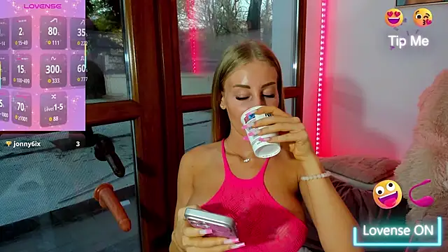 Mia  Milan online show from 04.16.26