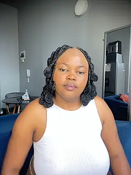 Curveysinaa online show from 11.24.25