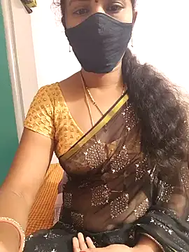 Snapshot of tina_rosy chatting on 01.05.25 tina rosy online show from 01.05.25