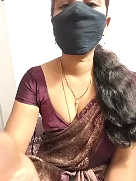 Snapshot of tina_rosy chatting on 01.12.25 tina rosy online show from 01.12.25