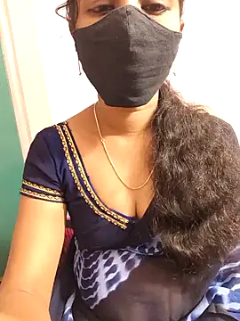 Snapshot of tina_rosy chatting on 01.19.25 tina rosy online show from 01.19.25