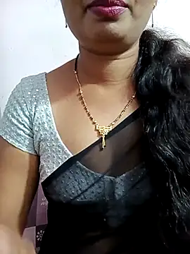 Snapshot of tina_rosy chatting on 03.07.25 tina rosy online show from 03.07.25