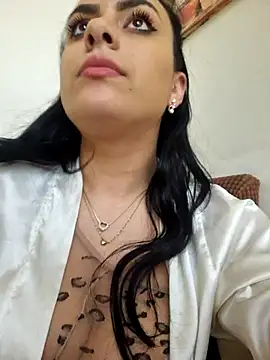 ElyzaIbarra online show from 02.23.25
