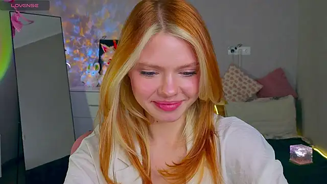 Red  Candy online show from 11.26.25