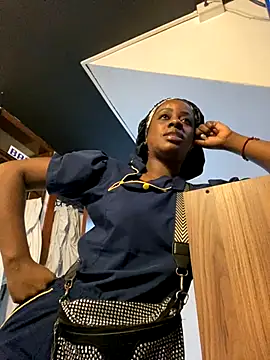 Snapshot of BrianaBrownn chatting on 10.06.25 BrianaBrownn online show from 10.06.25