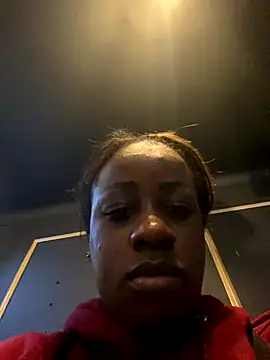 Snapshot of BrianaBrownn chatting on 10.10.25 BrianaBrownn online show from 10.10.25