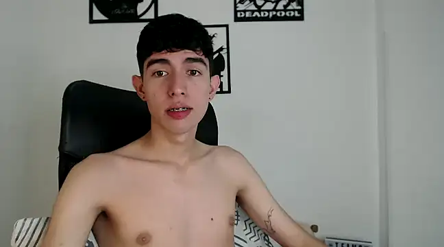 Andy hot19 online show from 12.18.24