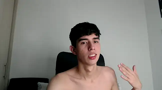 Andy hot19 online show from 01.19.25