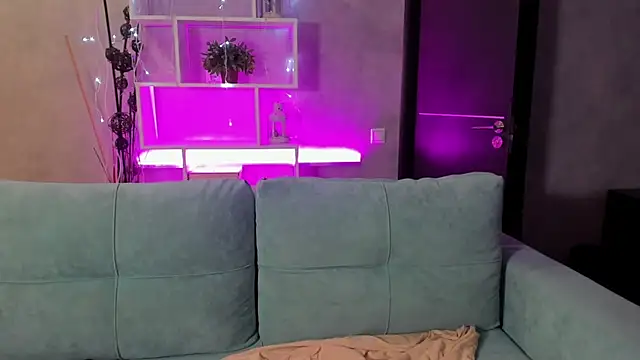 Kira Ke11y online show from 01.09.25
