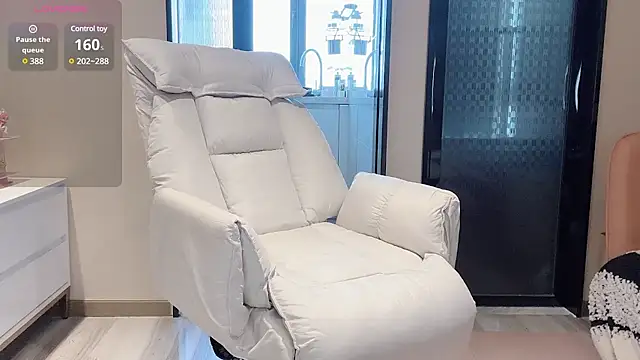 Neyllar online show from 12.21.24