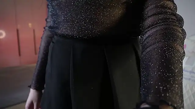 Snapshot of ArleighFrankson chatting on 12.02.24 ArleighFrankson online show from 12.02.24