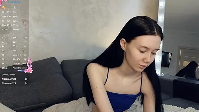 Snapshot of emilia_walton chatting on 12.24.24 emilia walton online show from 12.24.24