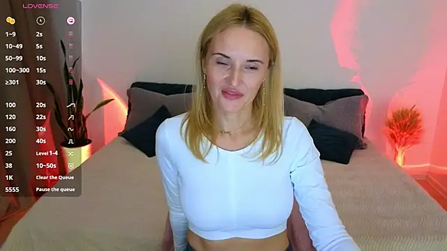 AlisssaRose online show from 10.22.25